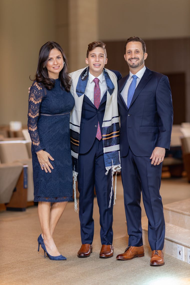 Bar and bat mitzvah photography by Shay Cohen, Miami